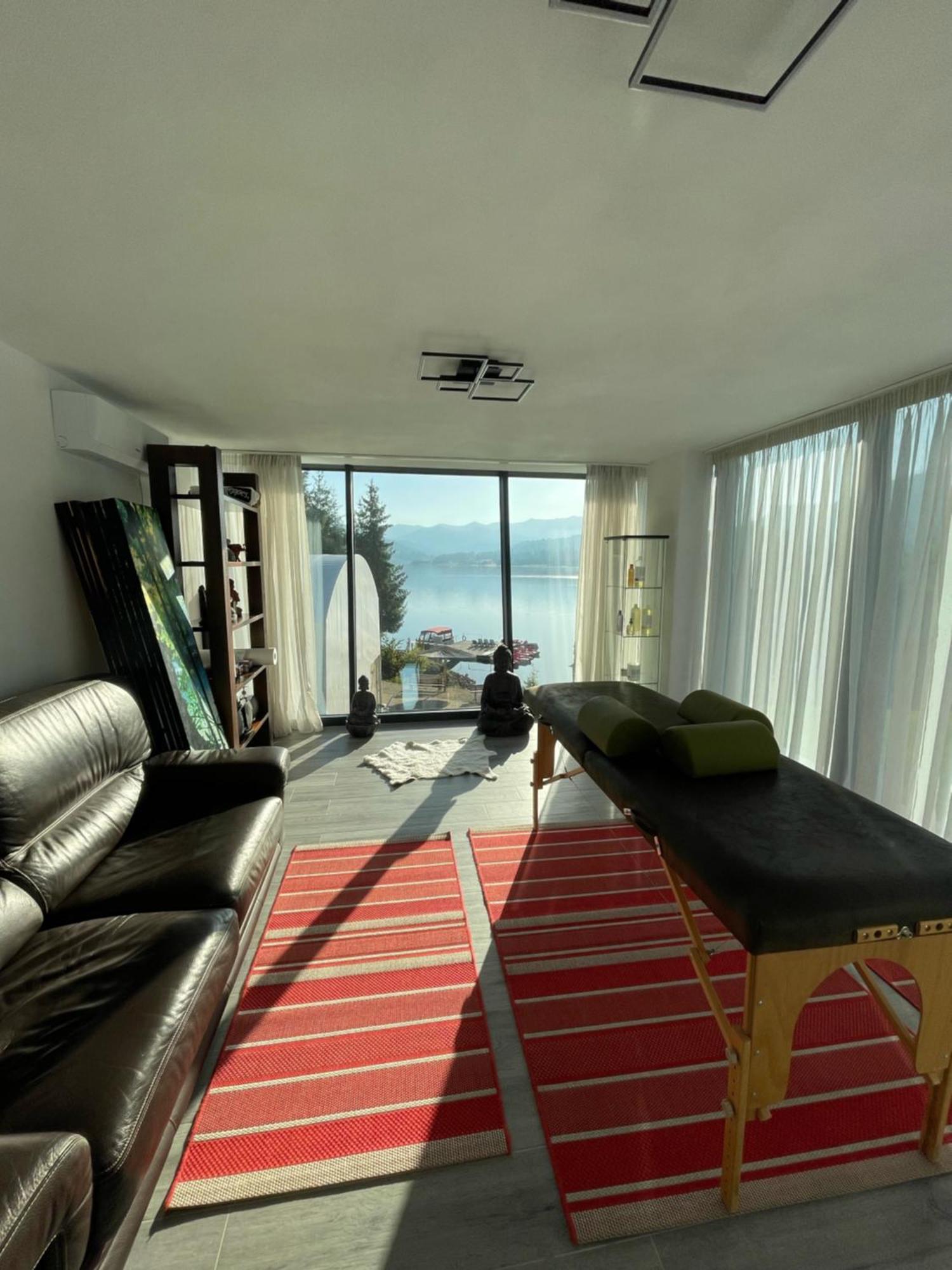 Hotel Roser House Boutique - Pe Malul Lacului Colibiţa Екстериор снимка