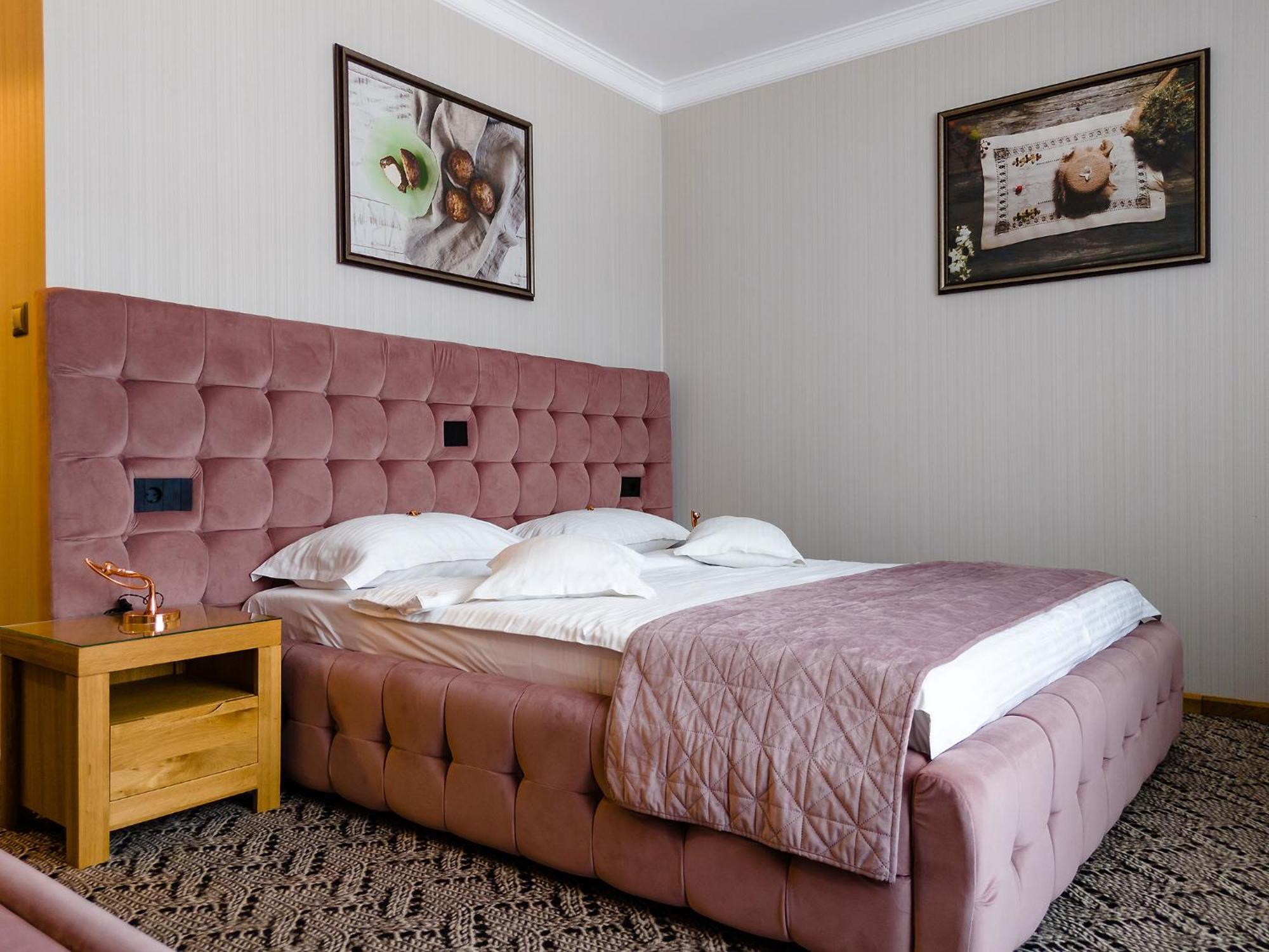 Hotel Roser House Boutique - Pe Malul Lacului Colibiţa Екстериор снимка