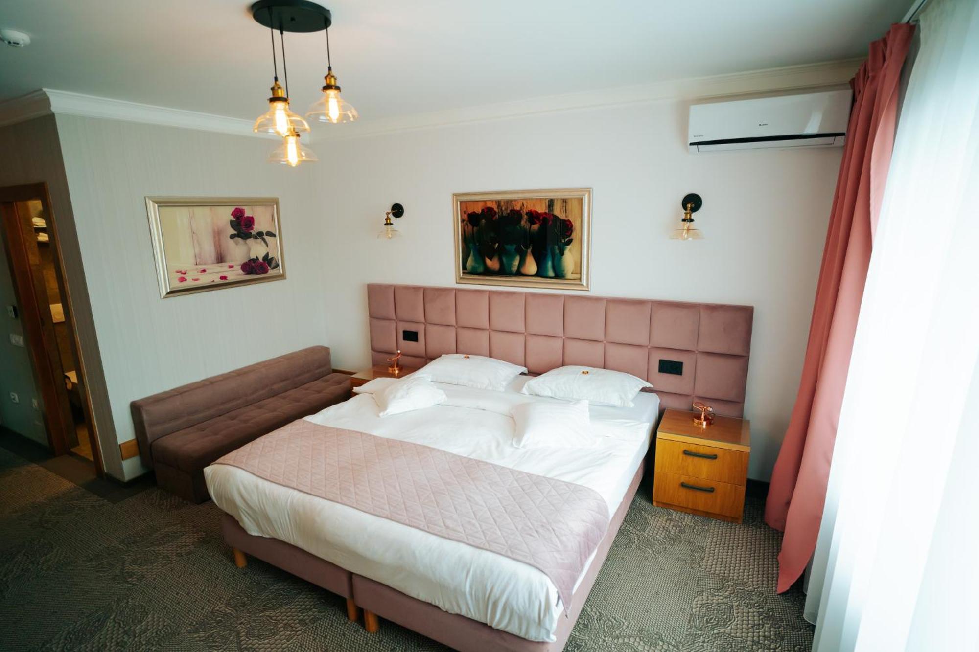 Hotel Roser House Boutique - Pe Malul Lacului Colibiţa Екстериор снимка
